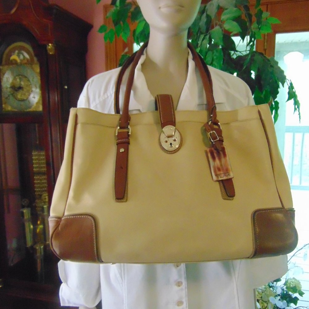 Tumi Large Beige Textured Leather Business Tote
